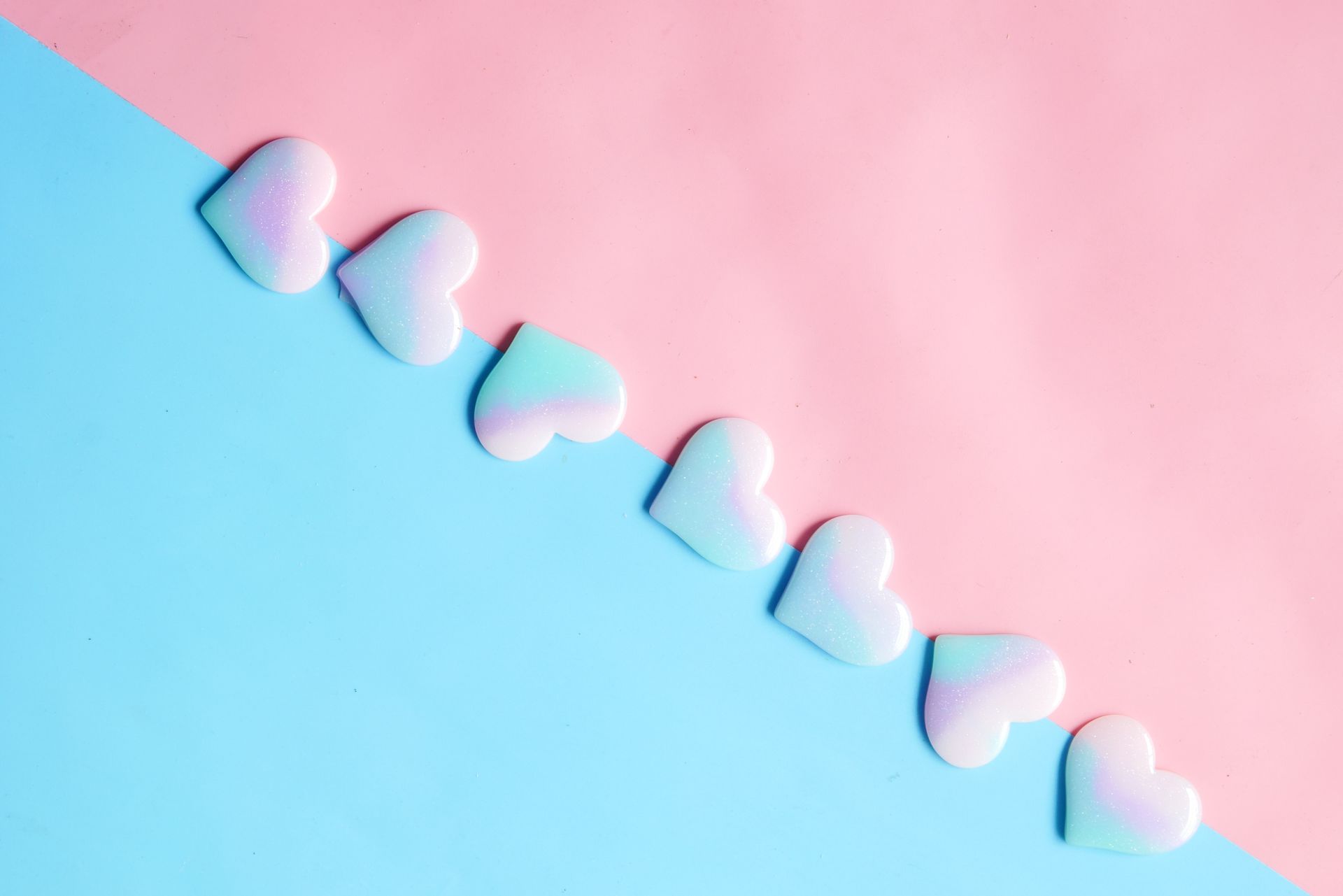 Krówki na Baby Shower — pomysły na napisy i etykiety
